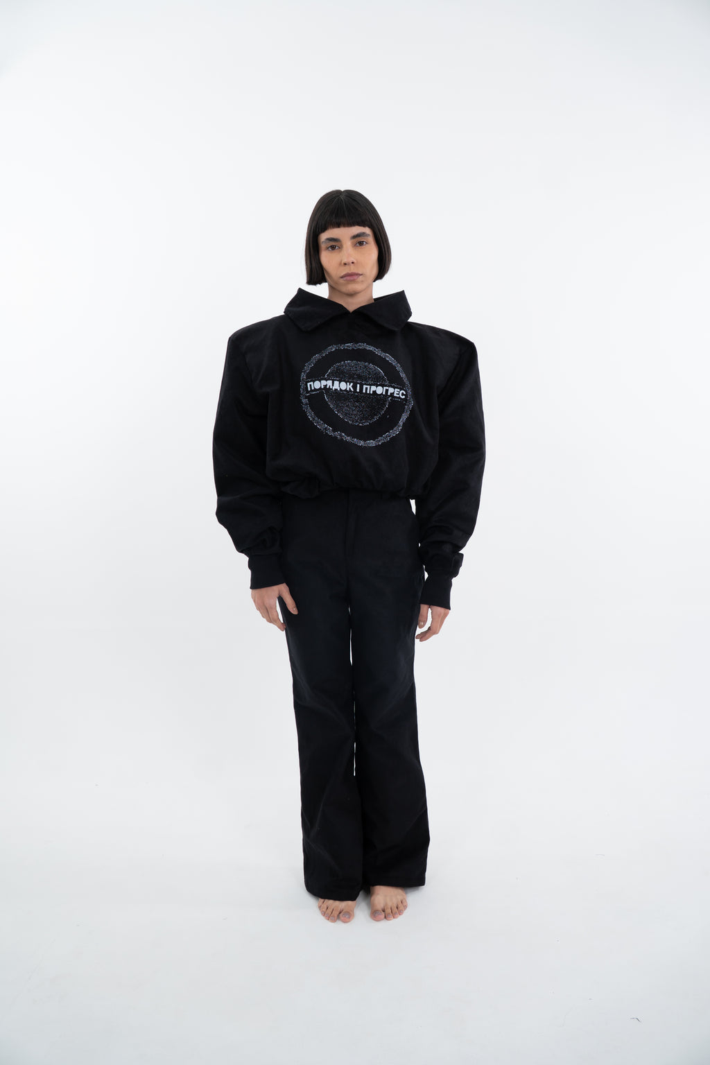 AKRAZA STRUCTURED SHOULDER VELVET BOTTOM