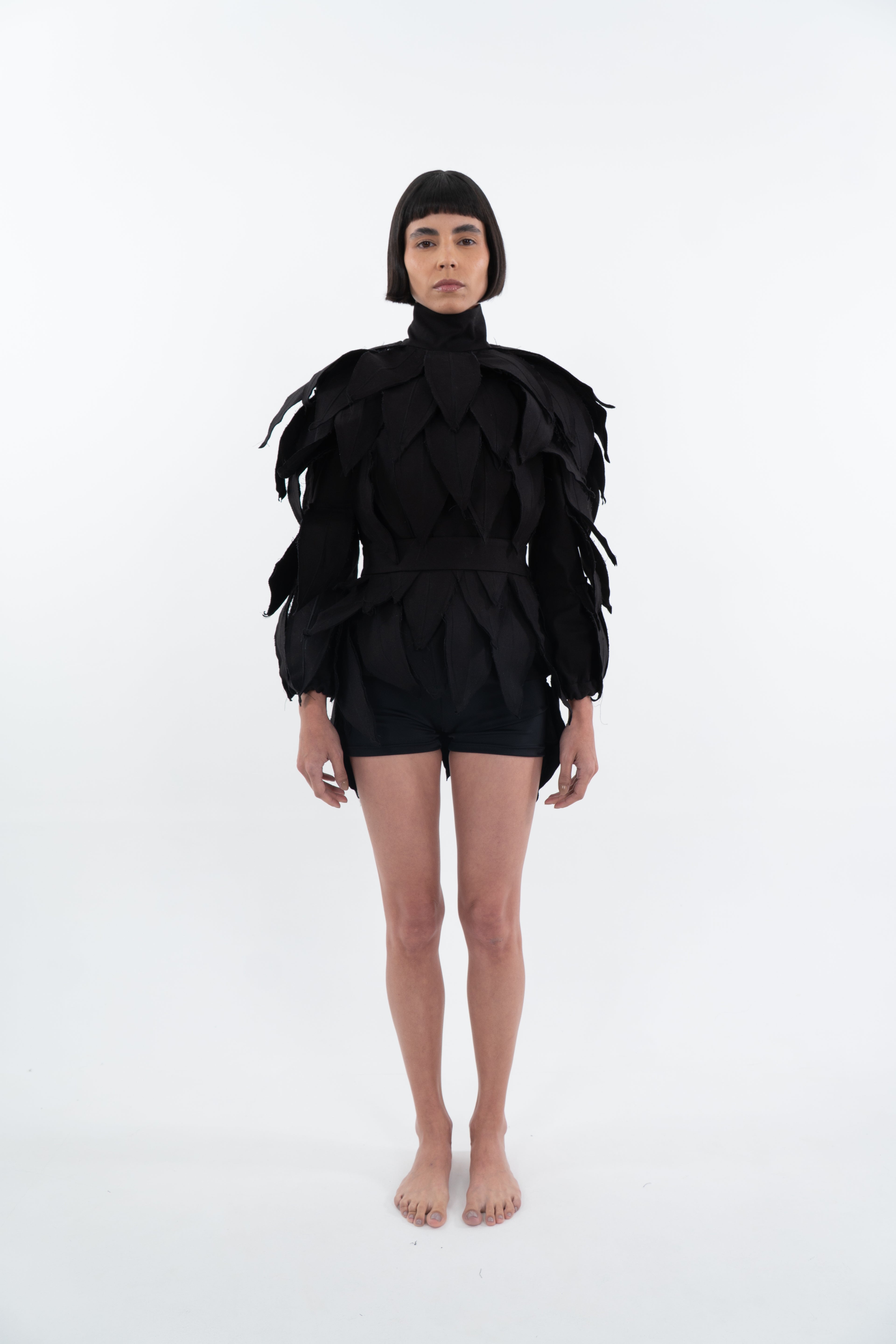 AKRAZA STRUCTURED FOLIAGE TOP WITH BELT