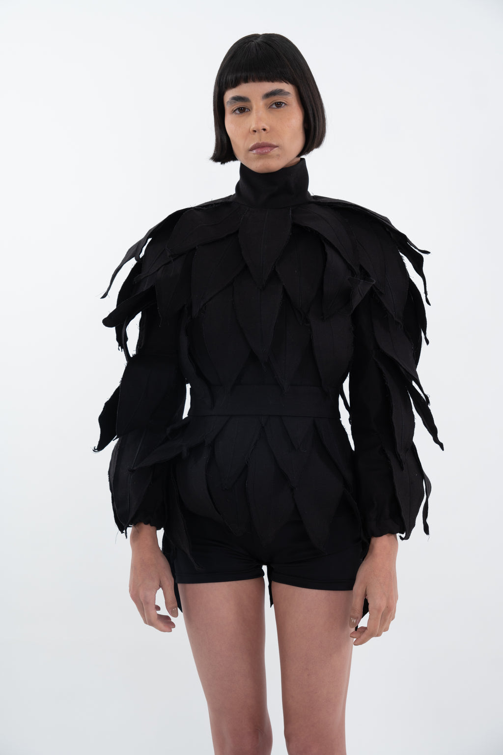 AKRAZA STRUCTURED FOLIAGE TOP WITH BELT